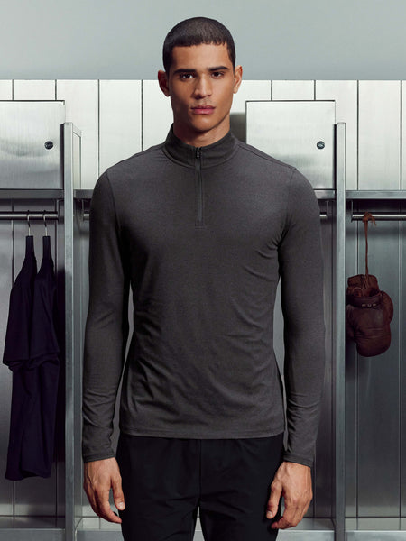 20251117_ARNE_ACTIVEW20251117_ARNE_ACTIVEWEAR_ROSS_COOKE_SOFTJERSEYMOTIONHALFZIPINCHARCOAL_0851AR_ROSS_COOKE_ACTIVECOLOURBLOCKWINDBREAKERINBLACK_ACTIVECOLOURBLOCKTRACKPANTINBLACK_114_600x600.jpg