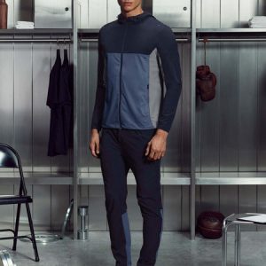 20251117_ARNE_ACTIVEWEAR_ROSS_COOKE_ACTIVECOLOURBLOCKWINDBREAKERINNAVY_ACTIVECOLOURBLOCKTRACKPANTINNAVY_032_dc19492c-f904-432f-8101-d01982076f60_600x600.jpg