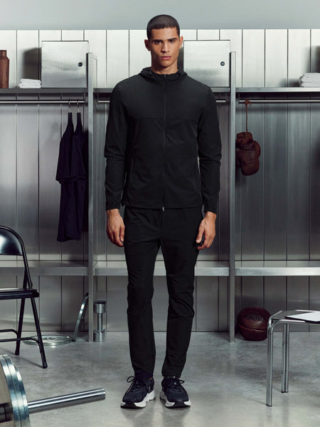 20251117_ARNE_ACTIVEWEAR_ROSS_COOKE_ACTIVEWINDBREAKERINBLACK_ACTIVETRACKPANTINBLACK_032_EXAMPLE2copy_600x600.jpg