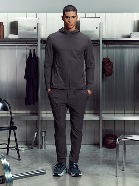 20251117_ARNE_ACTIVEWEAR_ROSS_COOKE_ACTIVEWINDBREAKERINGREY_ACTIVETRACKPANTINGREY_059_TOEDITcopy_a6202f20-8bd1-404c-9447-dd0c51333ed5_600x600.jpg