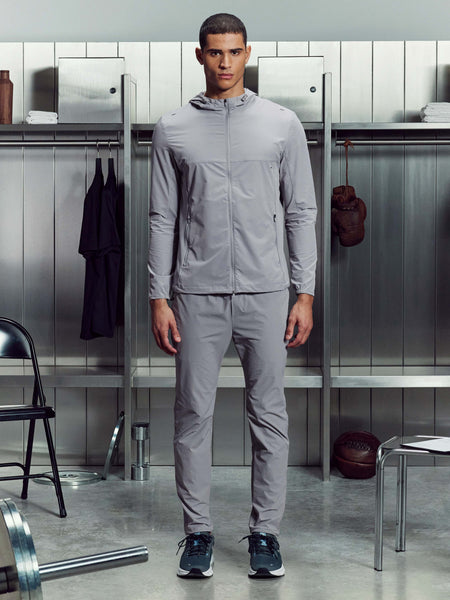 20251117_ARNE_ACTIVEWEAR_ROSS_COOKE_ACTIVEWINDBREAKERINMIDGREYACTIVETRACKPANTINMIDGREY_ACTIVETRACKPANTINMIDGREY_076_600x600.jpg