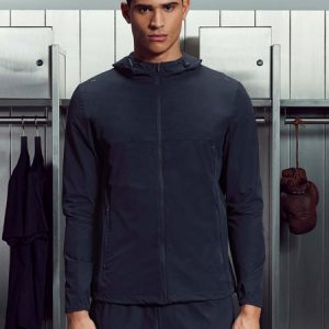 Active Windbreaker in Navy