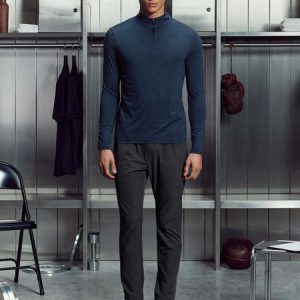 20251117_ARNE_ACTIVEWEAR_ROSS_COOKE_SOFTJERSEYMOTIONHALFZIPINNAVY_002_600x600.jpg