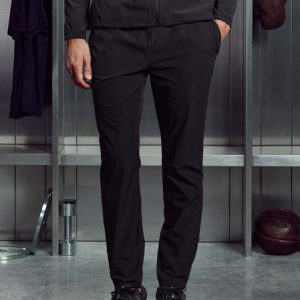 Performance Trackpant in Black