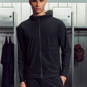 Pace Windbreaker in Black