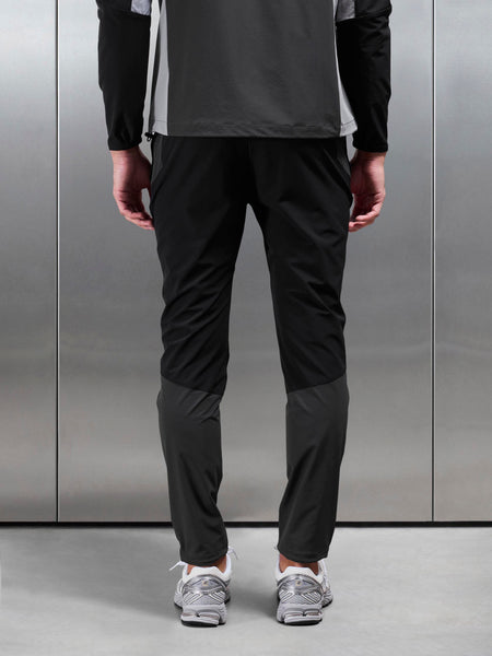 ACTIVECOLOURBLOCKTRACKPANTINBLACK_814_600x600.jpg