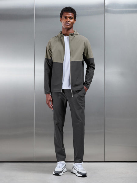 ACTIVETECHNICALCOLOURBLOCKWINDBREAKERINOLIVEGREY-7084773736547_a3a9297e-b4d0-45f2-bf36-1e1dea5d6fb3_600x600.jpg