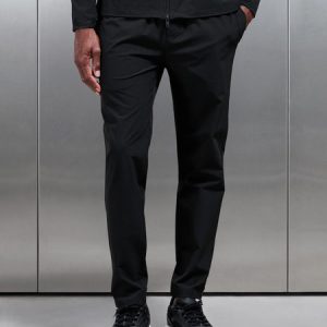 Active Technical Tapered Trackpant in Black