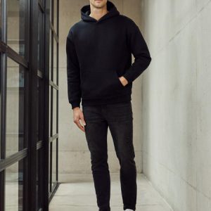 BLACKSLIMFITDENIM_4788535e-ae20-4f86-83f3-d3f561e0c394_600x600.jpg