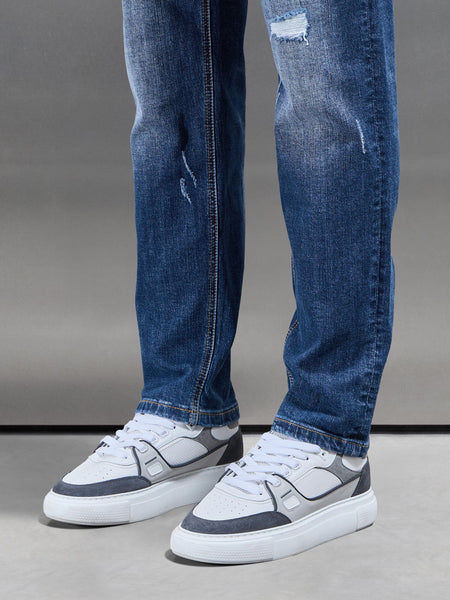 DISTRESSEDSTRAIGHTLEGDENIMJEANSINMIDBLUE3copy_600x600.jpg