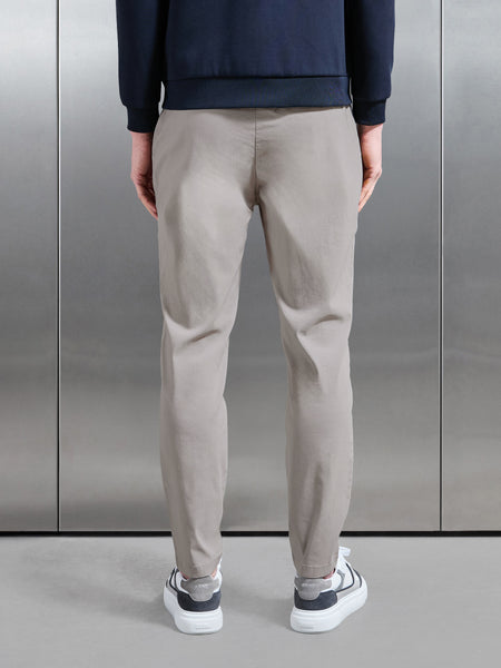 ESSENTIALNYLONTROUSERINSTONE2_CC_600x600.jpg