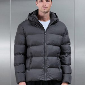 Essential Short Puffer Jacket in Grey