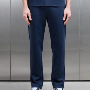ESSENTIAL_LUXE_JOGGER_NAVY_b5e68f0a-29da-454a-9923-9288af276f6b_600x600.jpg