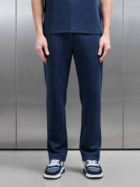 ESSENTIAL_LUXE_JOGGER_NAVY_b5e68f0a-29da-454a-9923-9288af276f6b_600x600.jpg