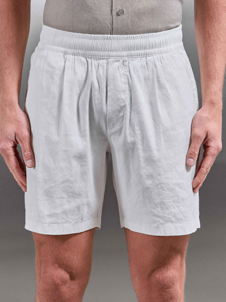 LINENDRAWSTRINGSHORTINOFFWHITE3_36add9a9-efcd-4791-8049-aff4d29a58e6_600x600.jpg