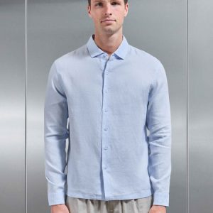 Linen Long Sleeve Cutaway Collar Shirt in Light Blue