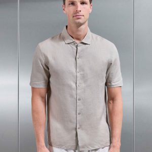 Linen Short Sleeve Cutaway Collar Shirt in Stone