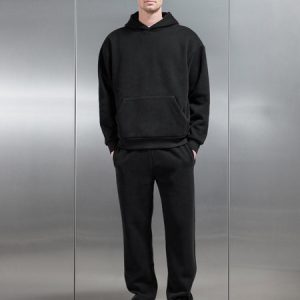 OVERSIZEDHOODIEINBLACK_600x600.jpg