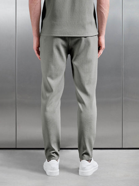 PLEATEDTROUSERINSTONE2_48e6e534-4816-4d49-a026-734ef14b6b32_600x600.jpg