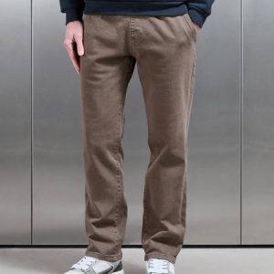 Relaxed Cotton Twill Trouser in Taupe