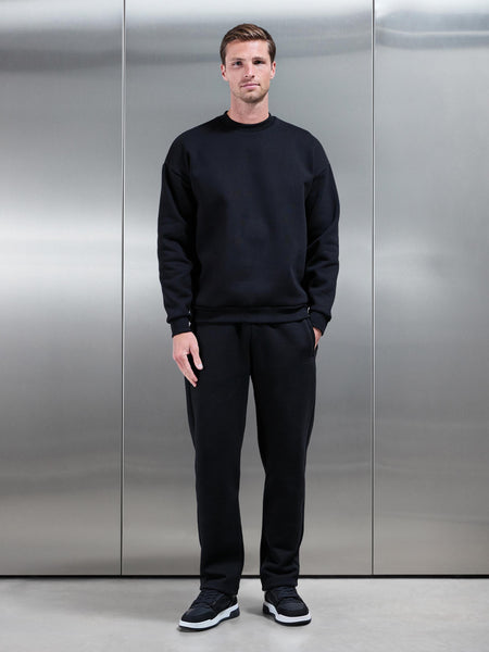 RELAXEDFITSWEATSHIRTINBLACK_34bad56a-4b98-4820-b6de-30a9f66ea05b_600x600.jpg