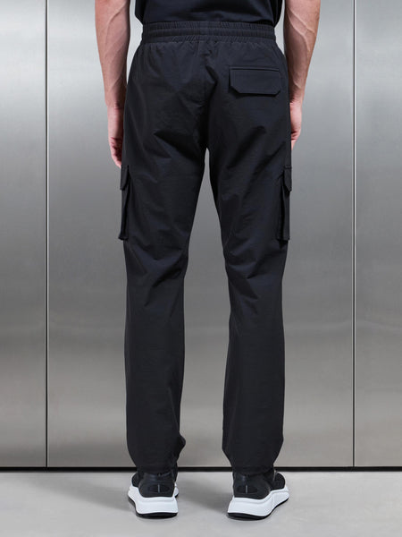 RELAXEDFITUTILITYCARGOPANTINBLACK-149613190516506_600x600.jpg