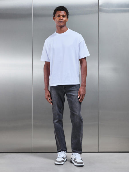 STRAIGHTLEGDENIMJEANSINGREYWASH_0e31d394-054c-46d1-b5ed-77da9c63ea16_600x600.jpg