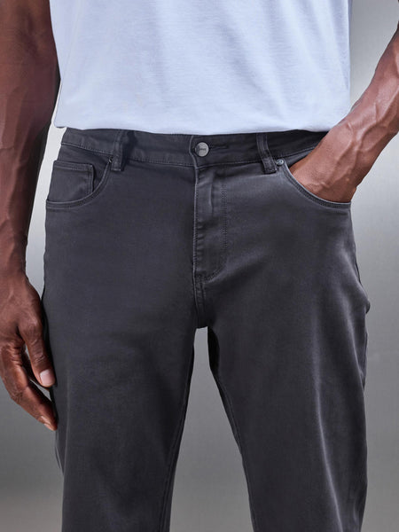 STRAIGHTLEGDENIMJEANSINGREY_21_f8e65077-5480-4e4f-b291-bd24e8e4dedc_600x600.jpg