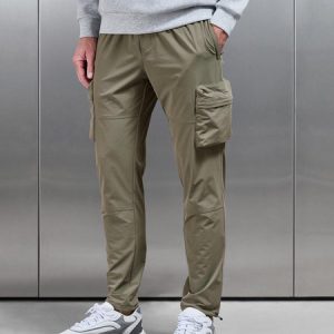 Technical 3D Cargo Pant in Olive