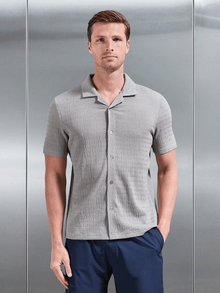 TOTHEBEACHREVERECOLLARSHIRTINSTONE1_600x600.png