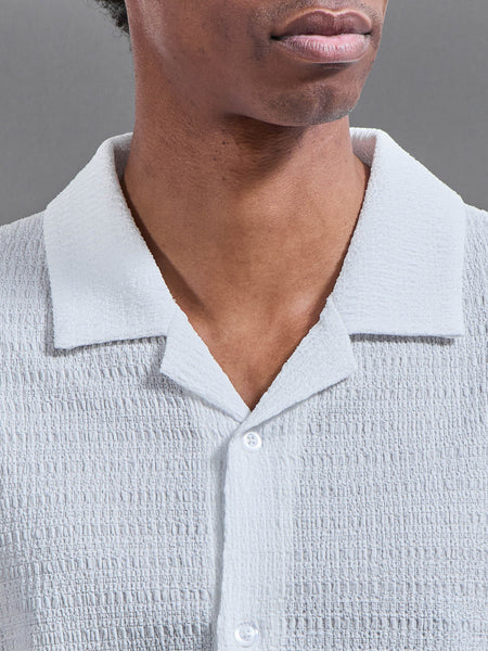 TOTHEBEACHREVERECOLLARSHIRTINWHITE2copy_600x600.jpg